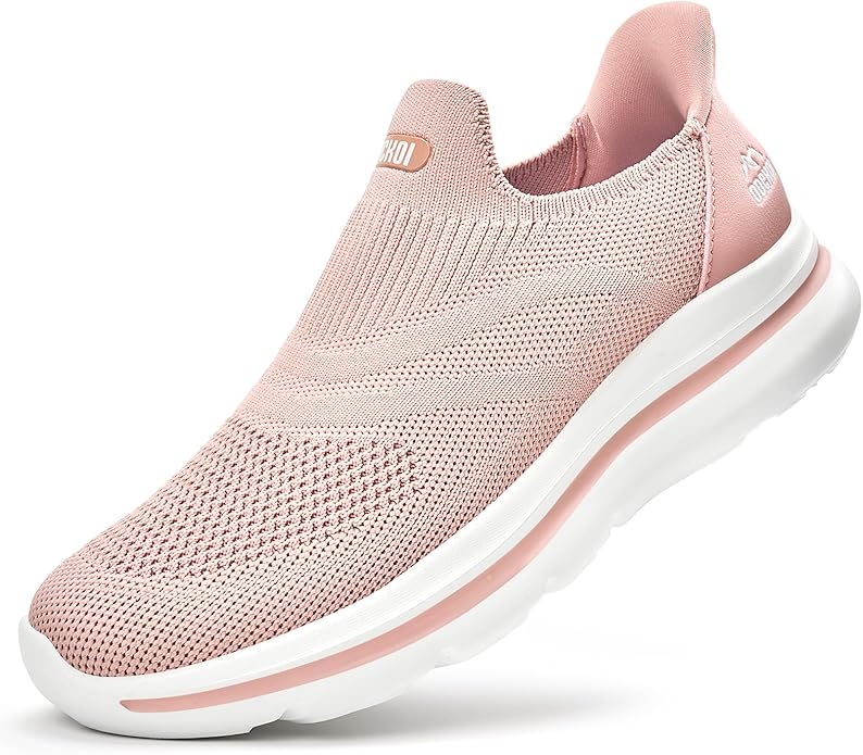 حذاء الجري النسائي "سوفت رايد ريمي" من بوما (Puma Softride Remi) - تصميم منسوج سهل الارتداء - خفيف الوزن ومريح - تقنية توسيد فائق - مثالي للركض والتمارين الرياضية