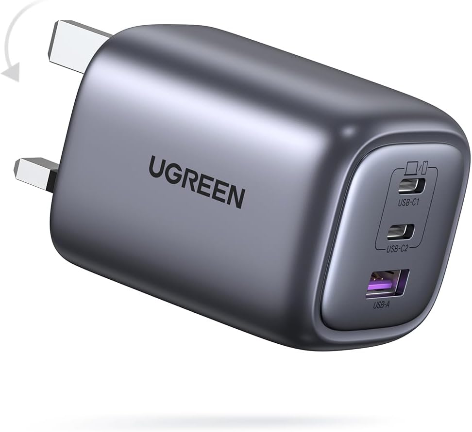 شاحن يوجرين (UGREEN) فائق السرعة 65 واط بتقنية GaN – شاحن حائطي بـ 3 منافذ (USB-C) – متوافق مع آيفون 15، جالكسي S24، وماك بوك – كفاءة شحن استثنائية